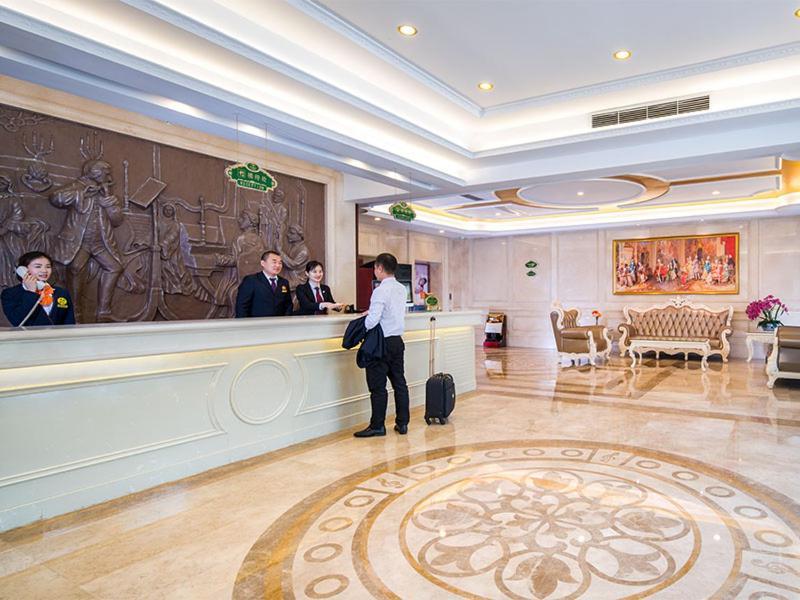 Vienna Hotel Shenzhen Exhibitian Center 2Nd Ngoại thất bức ảnh